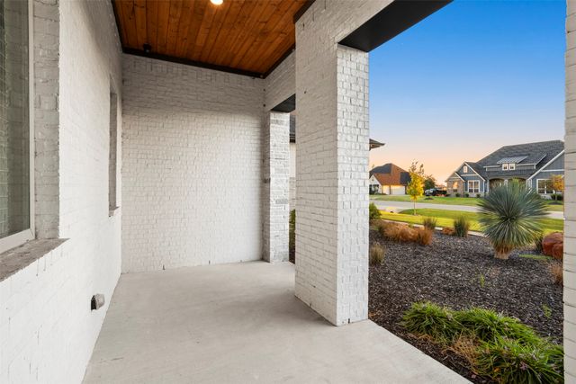 620 Dove Meadow Trail, Waxahachie, TX 75167