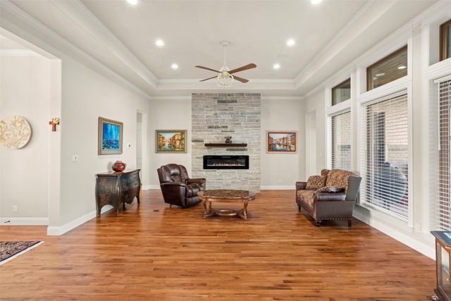 620 Dove Meadow Trail, Waxahachie, TX 75167