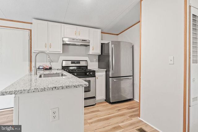 7227 GRAND BROOKS RD, Spotsylvania, VA 22551