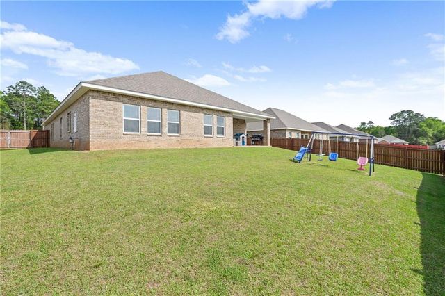 2183 Meadowview Loop E, Semmes, AL 36575