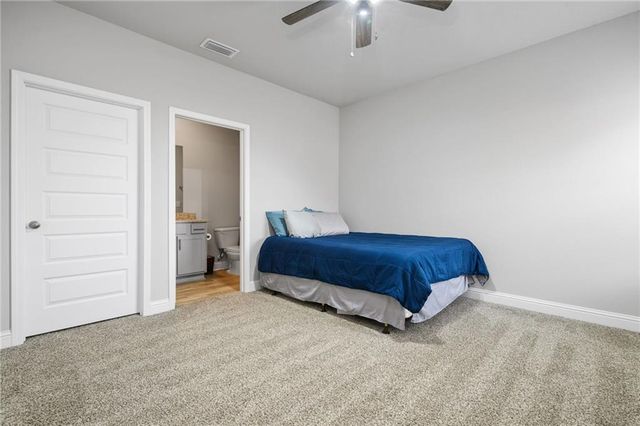 2183 Meadowview Loop E, Semmes, AL 36575