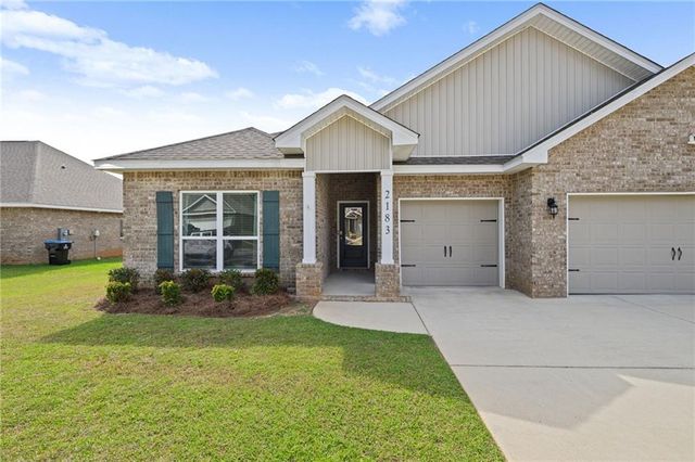 2183 Meadowview Loop E, Semmes, AL 36575