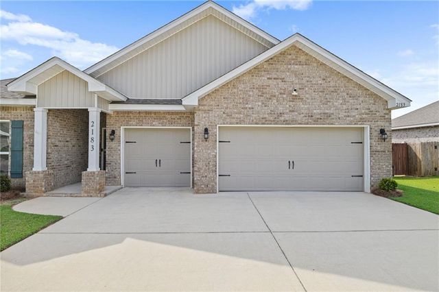 2183 Meadowview Loop E, Semmes, AL 36575