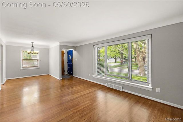 1493 E Melton Road, Birmingham, MI 48009