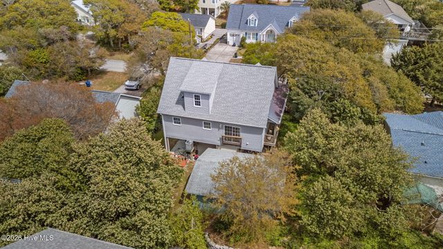 115 Sea Oats Drive, Emerald Isle, NC 28594