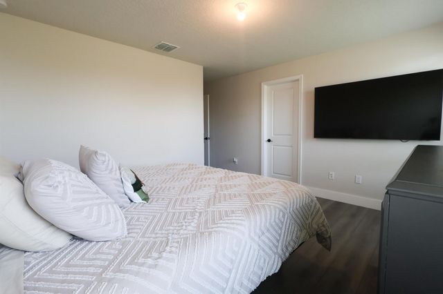 1653 Lindley Street, Mangonia Park, FL 33407