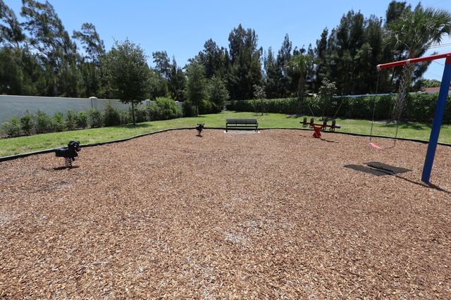 1653 Lindley Street, Mangonia Park, FL 33407