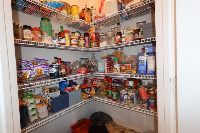 1653 Lindley Street, Mangonia Park, FL 33407