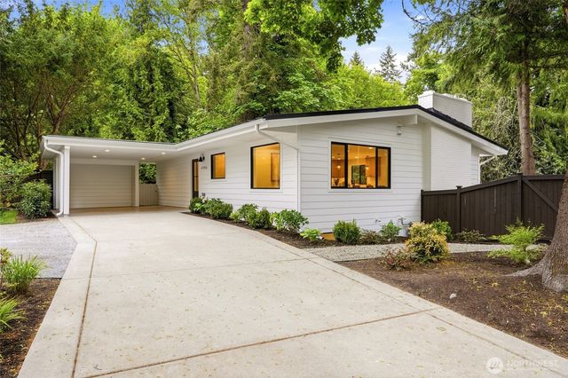 4705 119th Avenue SE, Bellevue, WA 98006