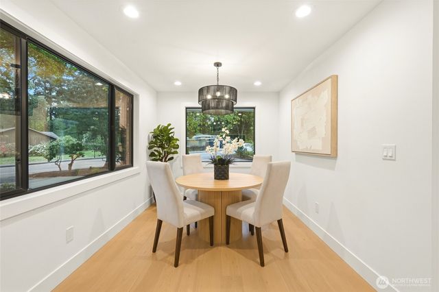 4705 119th Avenue SE, Bellevue, WA 98006