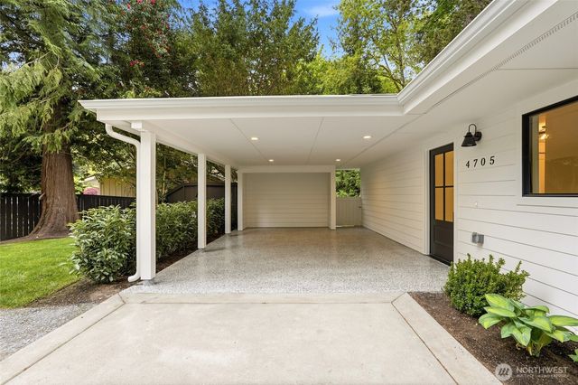 4705 119th Avenue SE, Bellevue, WA 98006