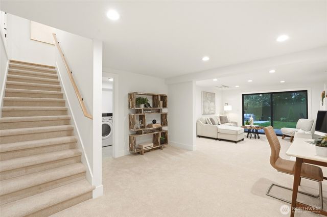 4705 119th Avenue SE, Bellevue, WA 98006
