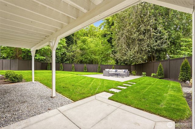 4705 119th Avenue SE, Bellevue, WA 98006
