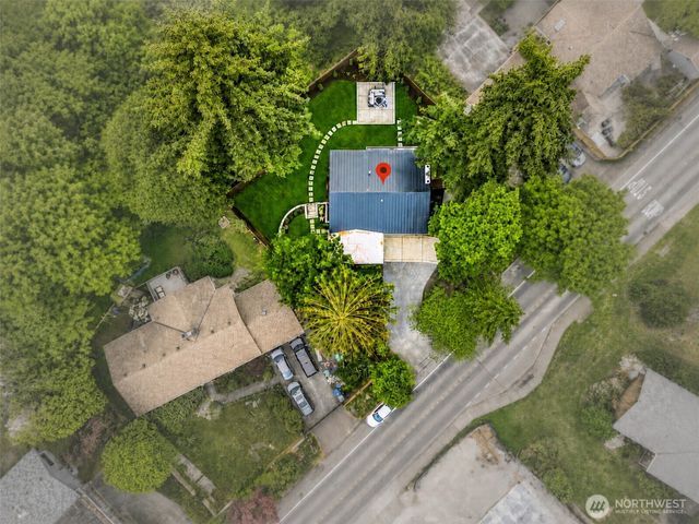 4705 119th Avenue SE, Bellevue, WA 98006