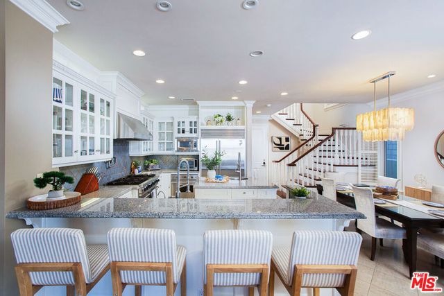 421 E Edgewater Avenue, Newport Beach, CA 92661