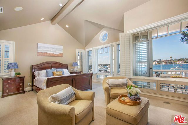 421 E Edgewater Avenue, Newport Beach, CA 92661