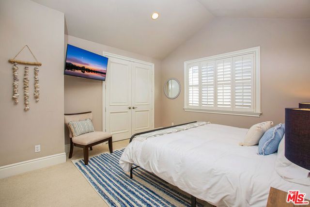 421 E Edgewater Avenue, Newport Beach, CA 92661