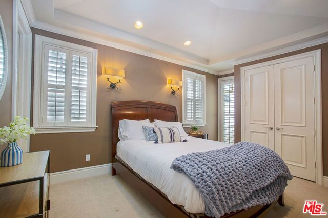 421 E Edgewater Avenue, Newport Beach, CA 92661