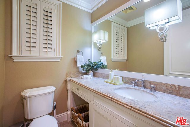 421 E Edgewater Avenue, Newport Beach, CA 92661