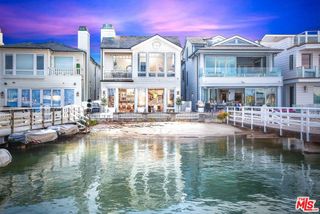 421 E Edgewater Avenue, Newport Beach, CA 92661