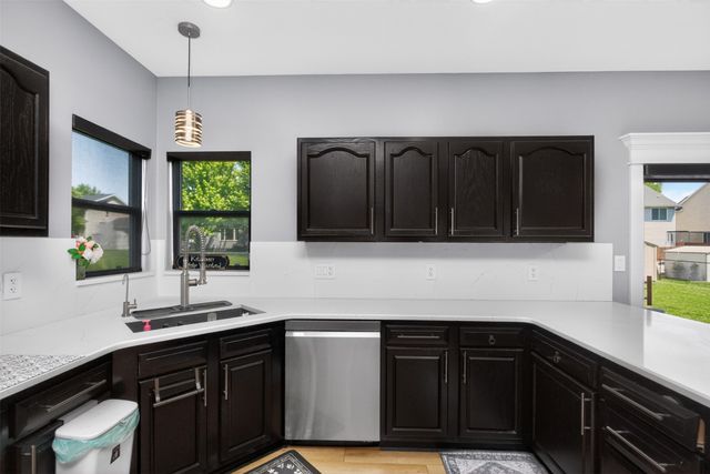 595 SE Whitetail Lane, Waukee, IA 50263