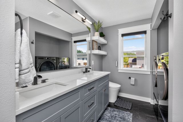 595 SE Whitetail Lane, Waukee, IA 50263