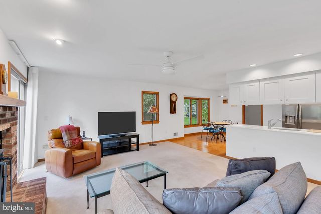 103 MAPLE AVE, Little Silver, NJ 07739