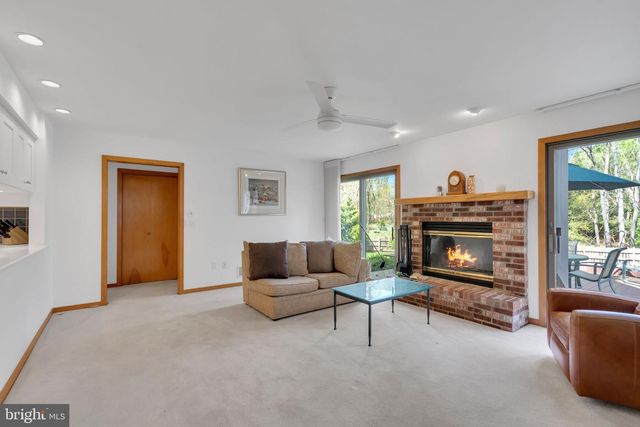 103 MAPLE AVE, Little Silver, NJ 07739