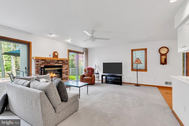 103 MAPLE AVE, Little Silver, NJ 07739