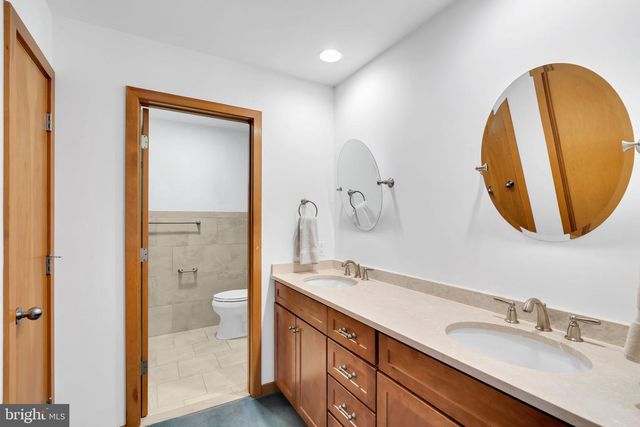 103 MAPLE AVE, Little Silver, NJ 07739