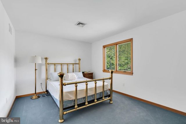 103 MAPLE AVE, Little Silver, NJ 07739