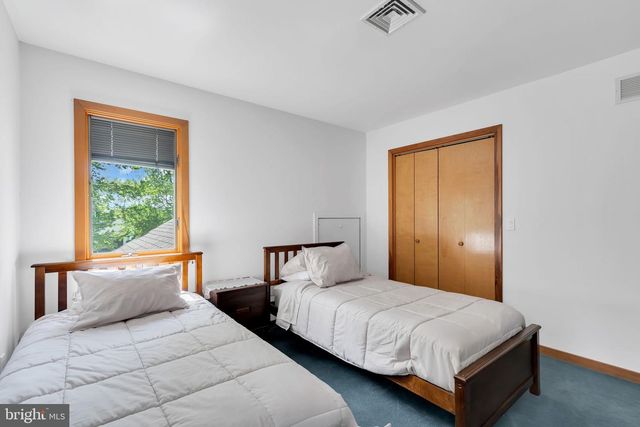 103 MAPLE AVE, Little Silver, NJ 07739