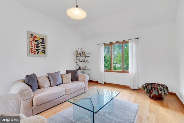 103 MAPLE AVE, Little Silver, NJ 07739