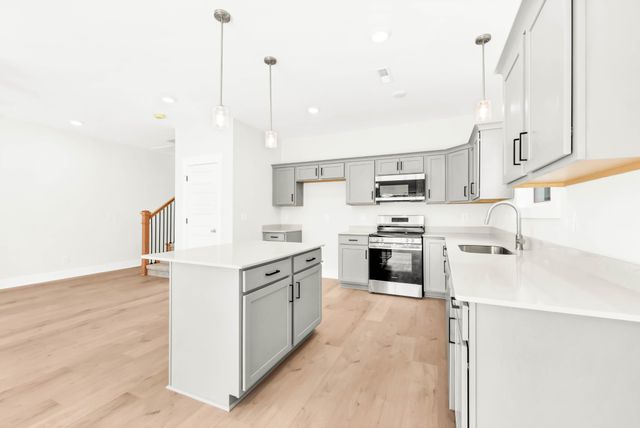 34 Charleston Cove, Clarksville, TN 37043