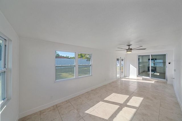 2138 PINE TERRACE, Sarasota, FL 34231