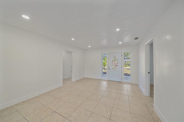 2138 PINE TERRACE, Sarasota, FL 34231