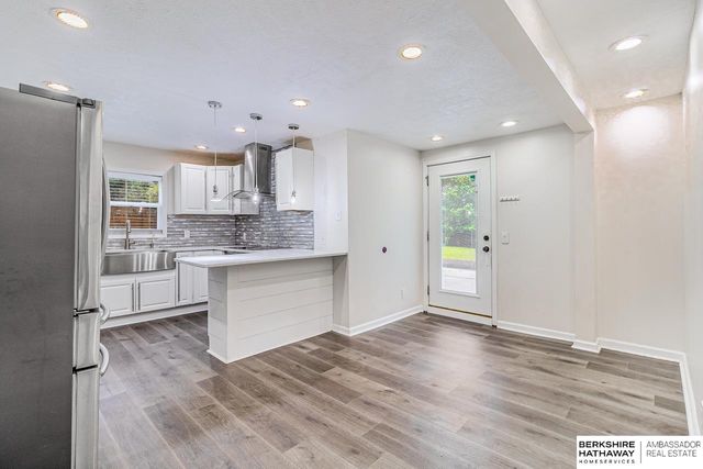 4936 S 18th Street, Omaha, NE 68107