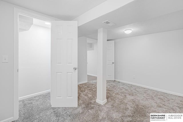 4936 S 18th Street, Omaha, NE 68107