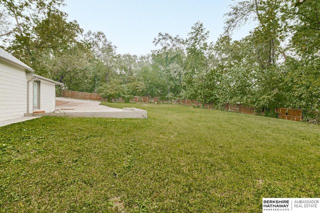 4936 S 18th Street, Omaha, NE 68107
