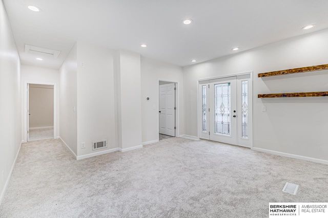 4936 S 18th Street, Omaha, NE 68107
