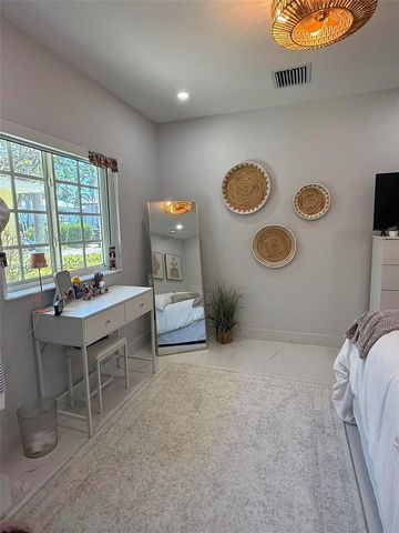 7511 Miami View Dr 0, North Bay Village, FL 33141