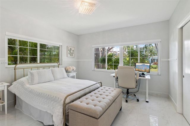 7511 Miami View Dr 0, North Bay Village, FL 33141