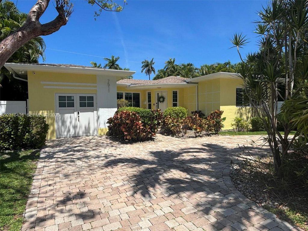 7511 Miami View Dr 0, North Bay Village, FL 33141