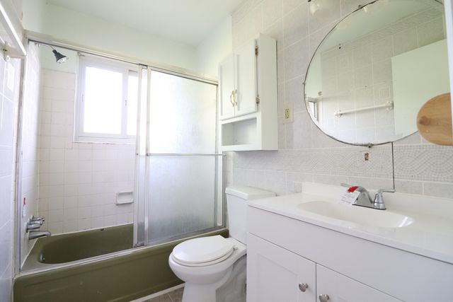 5703 Green Ridge RD, Roanoke, VA 24019