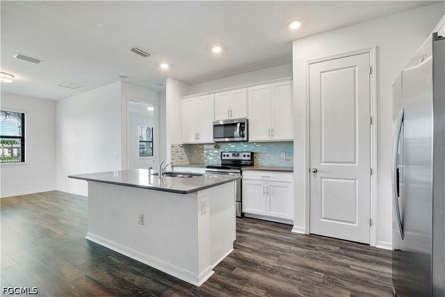 16369 Palmetto ST, Punta Gorda, FL 33982