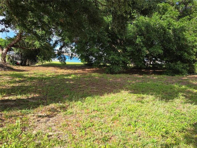 1408 WESTMORELAND AVENUE, Eustis, FL 32726