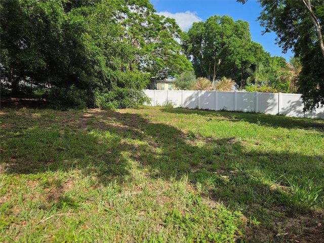 1408 WESTMORELAND AVENUE, Eustis, FL 32726
