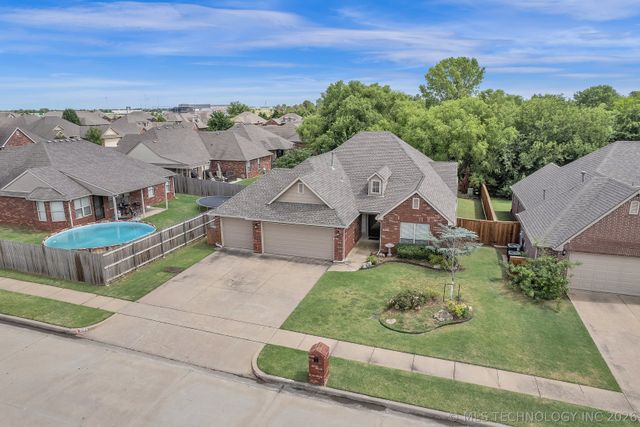 13104 E 112th Street North, Owasso, OK 74055