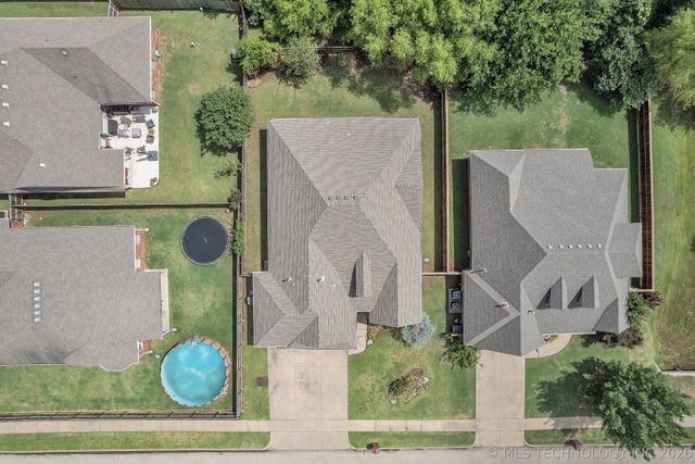 13104 E 112th Street North, Owasso, OK 74055