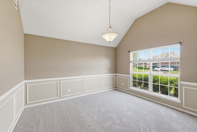 13104 E 112th Street North, Owasso, OK 74055
